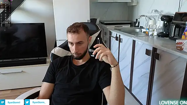 Snapshot of RyanStorm_ chatting on 10.16.25 RyanStorm online show from 10.16.25