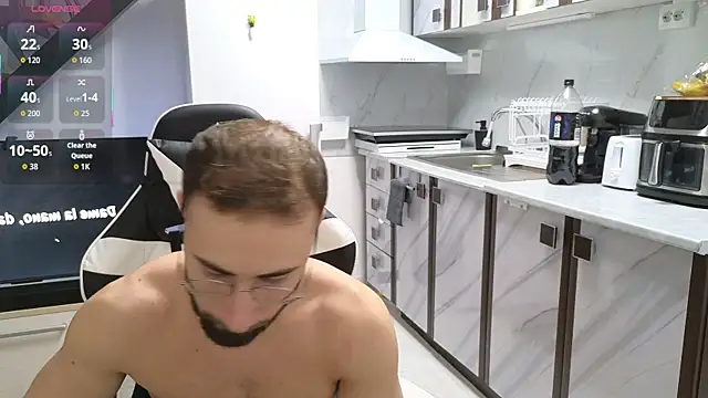 RyanStorm  online show from 11.25.25