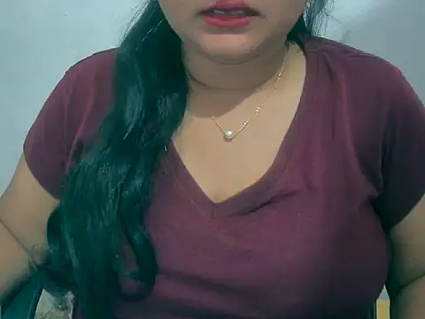 Saniya K online show from 12.15.25