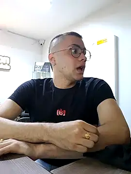 Snapshot of Eros_Flex chatting on 10.17.25 Eros Flex online show from 10.17.25