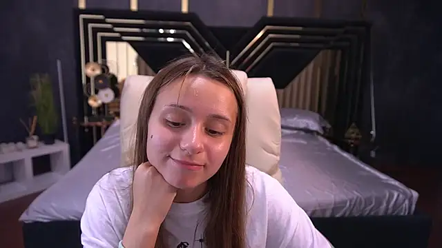 AnnaPearl online show from 09.23.25