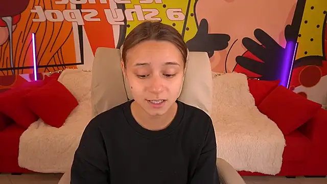 AnnaPearl online show from 10.25.25