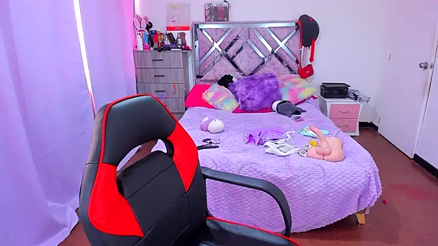 Luna Analya online show from 01.06.26