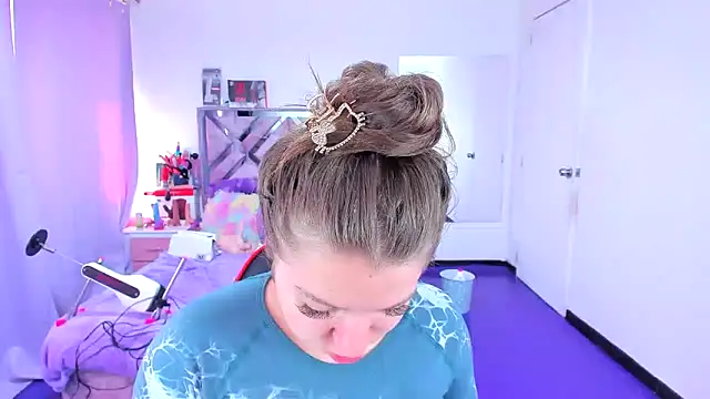 Snapshot of Luna_Analya chatting on 02.02.26 Luna Analya online show from 02.02.26