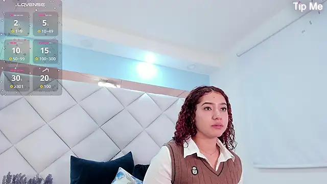 Snapshot of megannherrera chatting on 04.26.26 megannherrera online show from 04.26.26