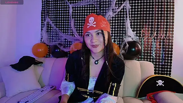 sofi sweet 7 online show from 10.31.25