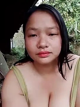 girl-babi online show from 09.28.25