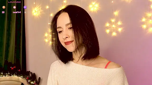 MiaSweetasHoney online show from 12.18.25