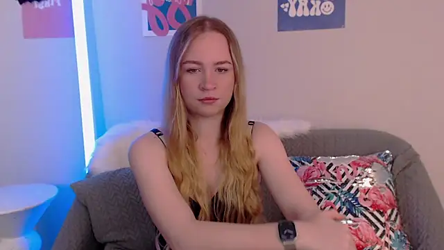 Mystic Chloe online show from 11.07.25