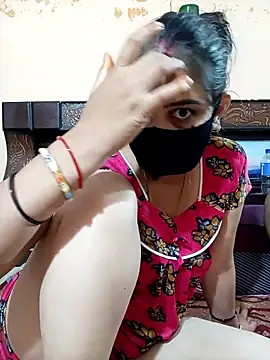 Priyanka Pal online show from 10.14.25