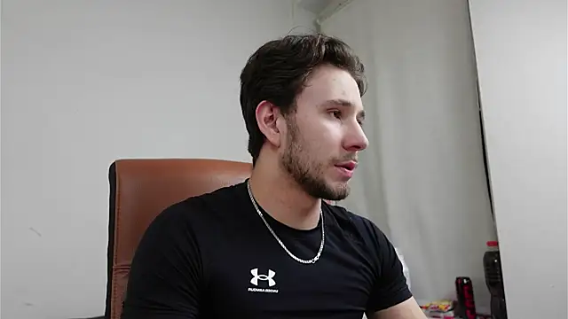 Snapshot of Ethan_Fyre chatting on 09.17.25 Ethan Fyre online show from 09.17.25