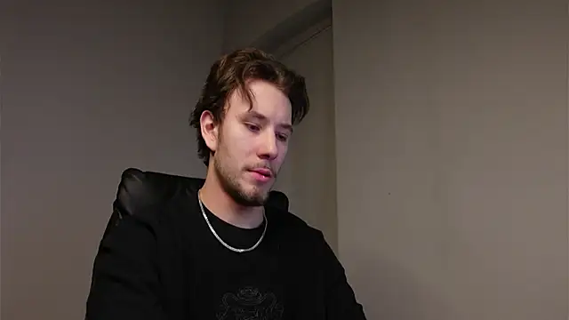 Snapshot of Ethan_Fyre chatting on 09.27.25 Ethan Fyre online show from 09.27.25