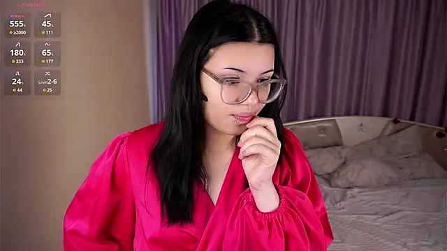 Snapshot of VerniceEngelking chatting on 10.01.25 VerniceEngelking online show from 10.01.25