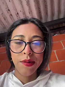 Emma  cumlovee online show from 04.20.26