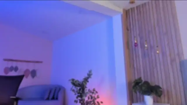 KiimJoi online show from 04.09.26