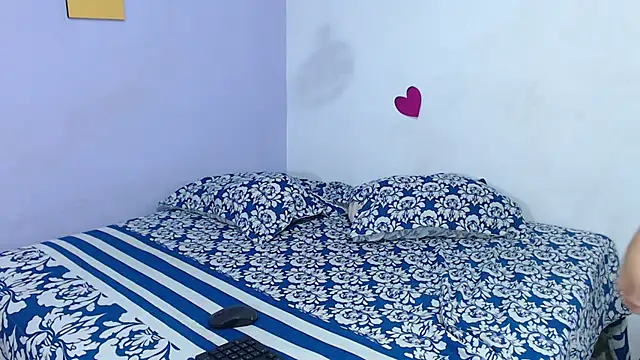 onixandghosty1 online show from 09.11.25