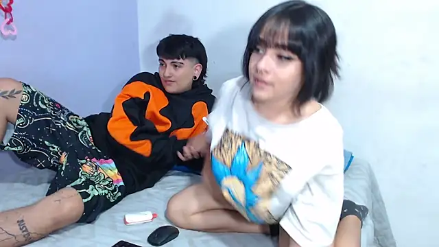 onixandghosty1 online show from 12.04.25