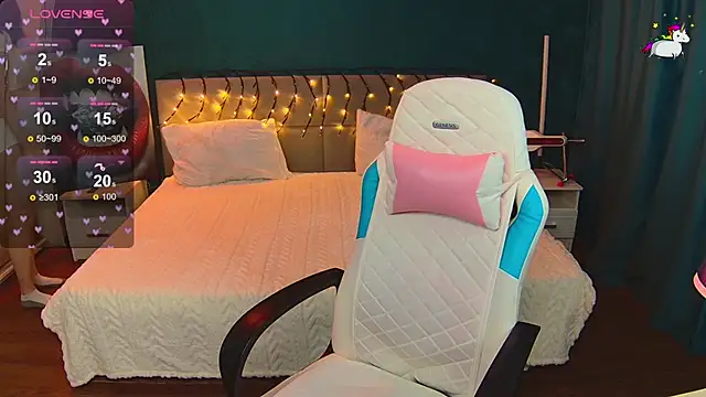 Lunamytrend online show from 11.27.25