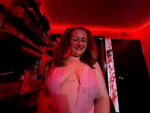 PinkCandi333 online show from 09.23.25