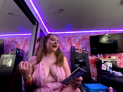 PinkCandi333 online show from 10.27.25