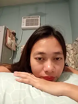 Snapshot of Sugar_Gen chatting on 09.17.25 Sugar Gen online show from 09.17.25