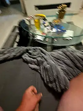 Snapshot of bigdicksklave chatting on 09.11.25 bigdicksklave online show from 09.11.25