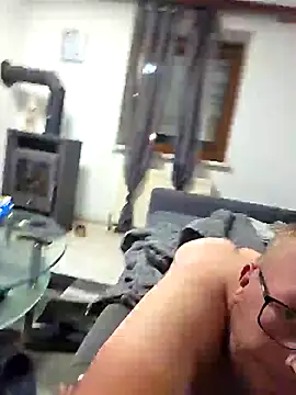 Snapshot of bigdicksklave chatting on 09.16.25 bigdicksklave online show from 09.16.25