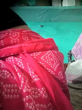 CUTGIRL76 online show from 02.17.26