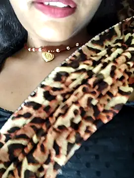 Snapshot of AnanyaKapoor89 chatting on 09.20.25 AnanyaKapoor89 online show from 09.20.25