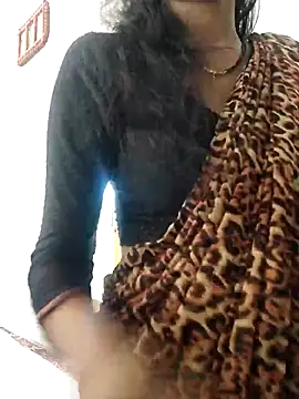 Snapshot of AnanyaKapoor89 chatting on 10.07.25 AnanyaKapoor89 online show from 10.07.25