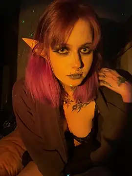 n1ghtcloud online show from 10.22.25