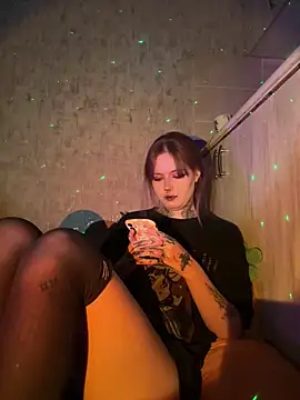 n1ghtcloud online show from 11.05.25