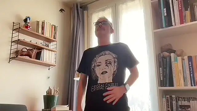 Snapshot of Milkywaymen chatting on 10.18.25 Milkywaymen online show from 10.18.25