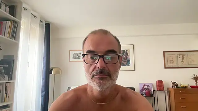 Milkywaymen online show from 07.17.26