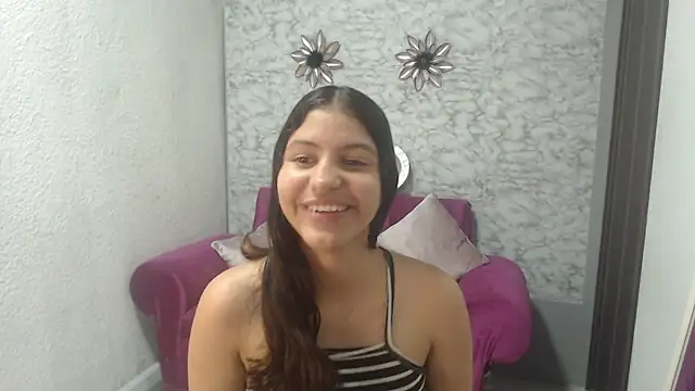 Evagirl69 online show from 10.18.25