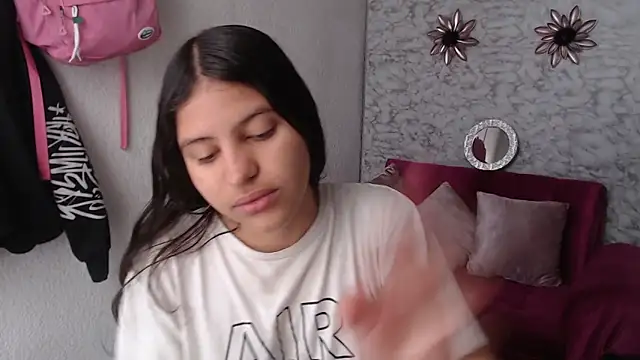 Evagirl69 online show from 11.24.25