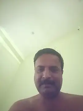 vardh033 online show from 10.11.25