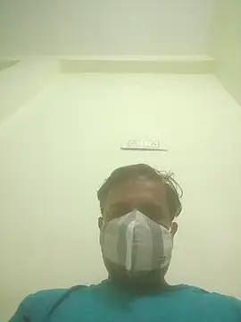 vardh033 online show from 10.27.25