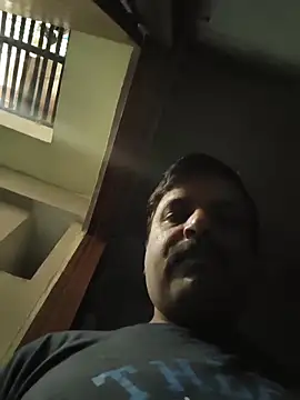 vardh033 online show from 11.13.25