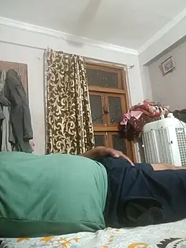 vardh033 online show from 04.17.26