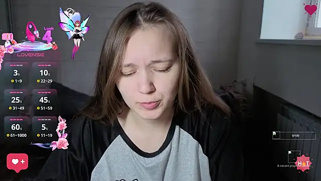 AlisaWyn online show from 10.09.25