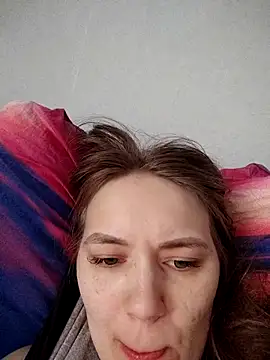 AlisaWyn online show from 02.25.26