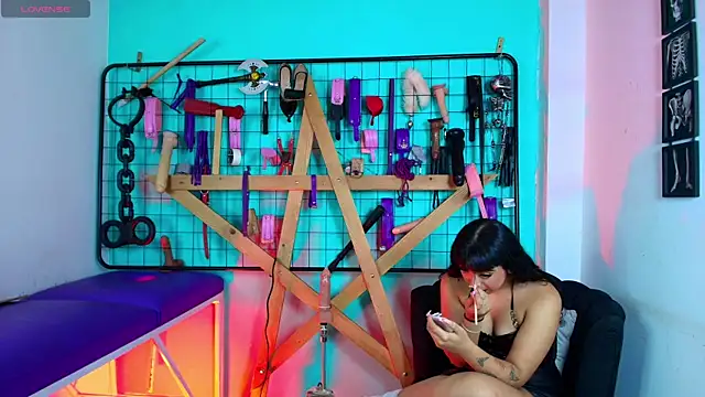 Mrmia bdsm extreme online show from 12.18.25