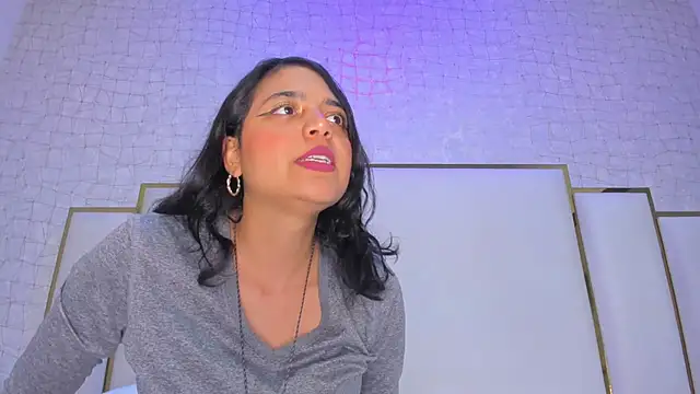 thalia888  online show from 04.12.26