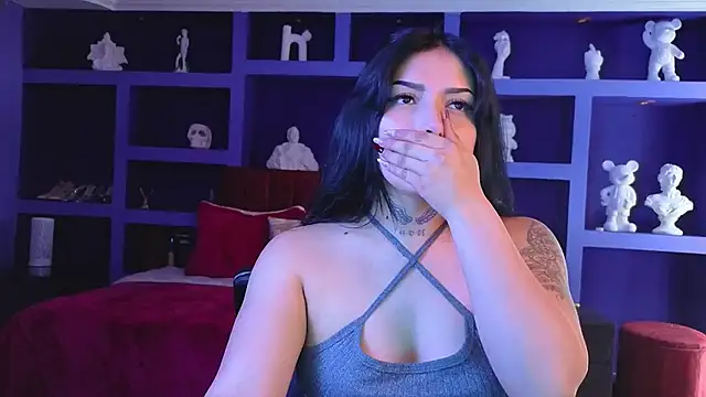 sari belle online show from 10.23.25