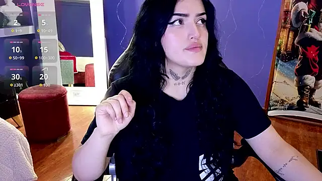 sari belle online show from 11.23.25