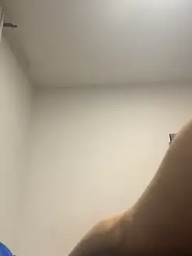 Leonis 0 online show from 10.17.25