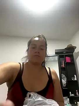 Leonis 0 online show from 10.21.25