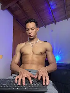 Snapshot of RickKrong_ chatting on 09.10.25 RickKrong online show from 09.10.25