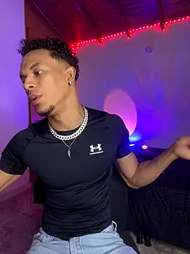 Snapshot of RickKrong_ chatting on 09.21.25 RickKrong online show from 09.21.25